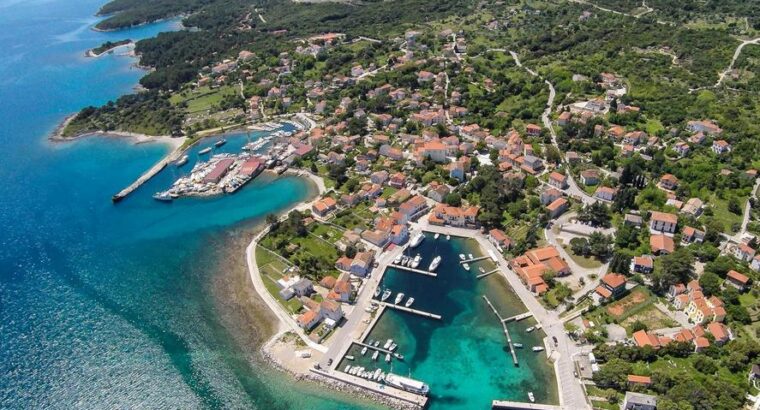 Nerezine, Lošinj