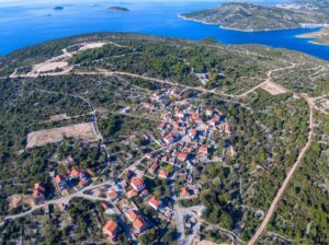 Zečevo Rogozničko, Rogoznica