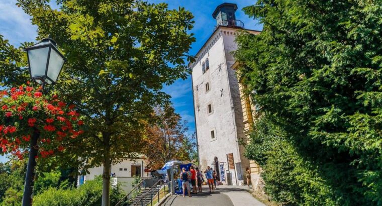 Kula Lotrščak, Zagreb