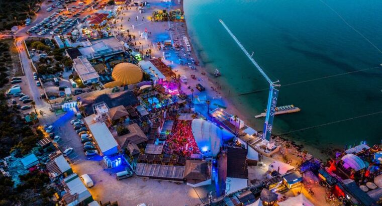 Plaža Zrće, Novalja