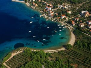 Plaža Trestevica, Privić Šepurine