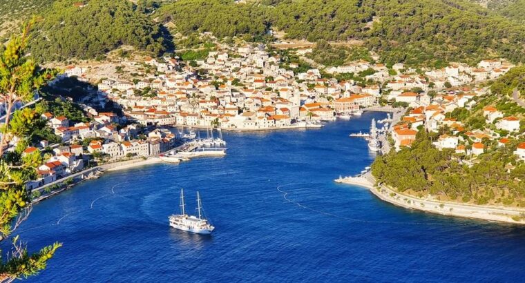 Pučišća, otok Brač