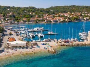 Plaža Marina, Lumbarda