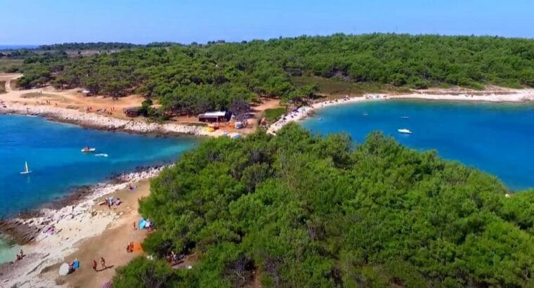 Plaža Školjić, Premantura