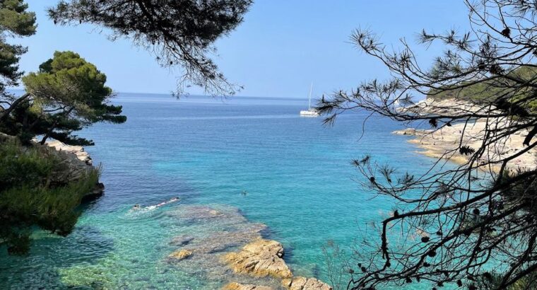 Galebove stijene, Pula