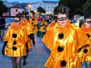 Paški litnji karneval