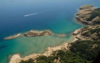 Plaža Stolac, Lopar