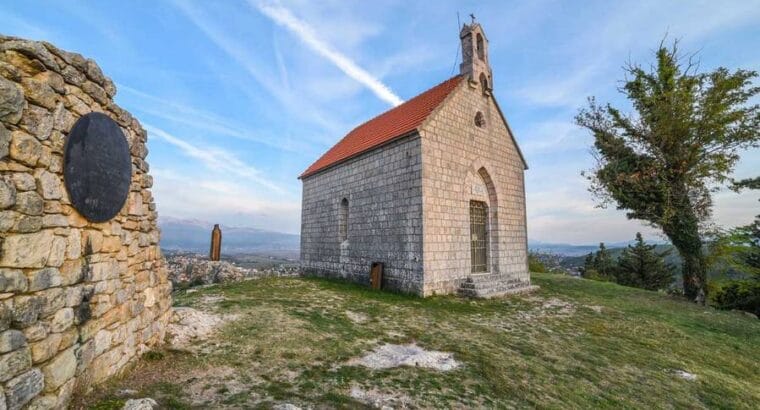Stari grad Sinj