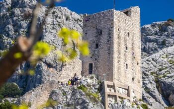 Tvrđava Mirabela, Omiš