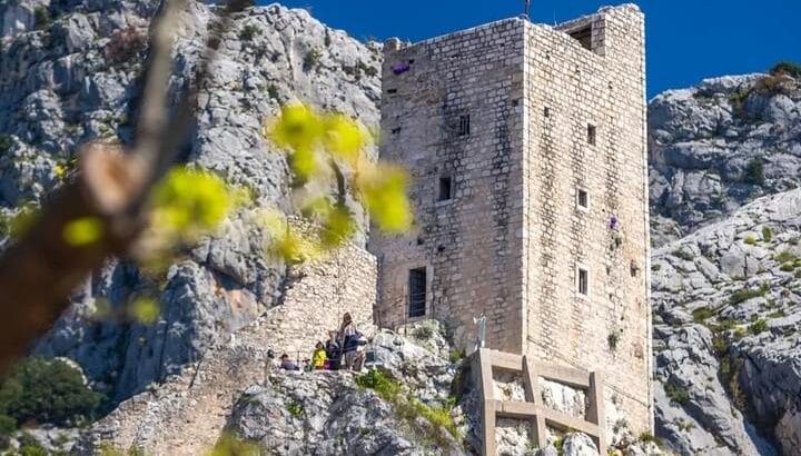 Tvrđava Mirabela, Omiš