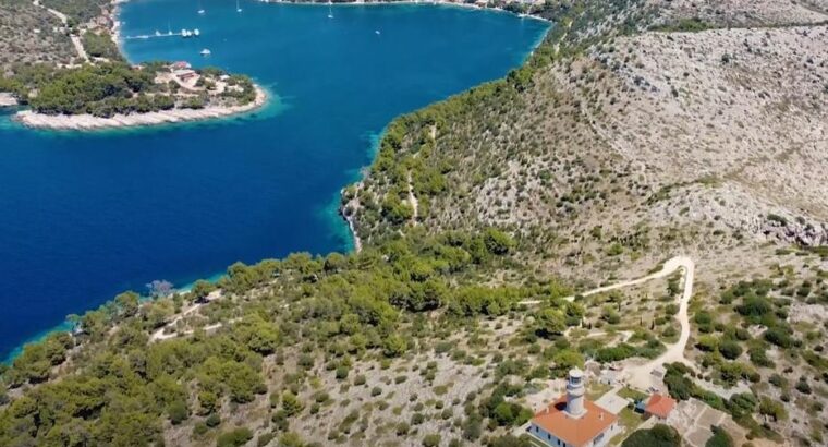 Skrivena Luka, otok Lastovo