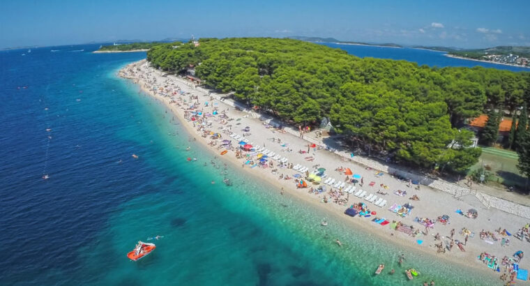 Plaža Velika Raduča, Primošten