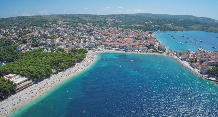 Plaža Mala Raduča, Primošten