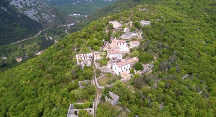 Stari Kotor, Crikvenica