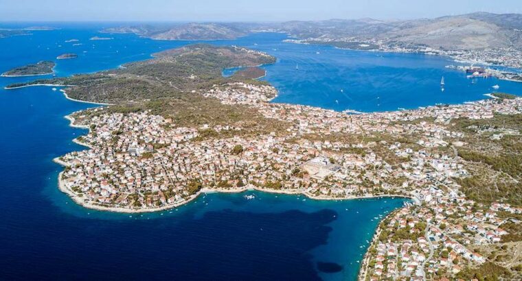 Okrug Gornji, otok Čiovo