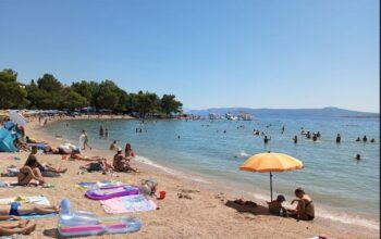 Plaža Crni Molo, Crikvenica