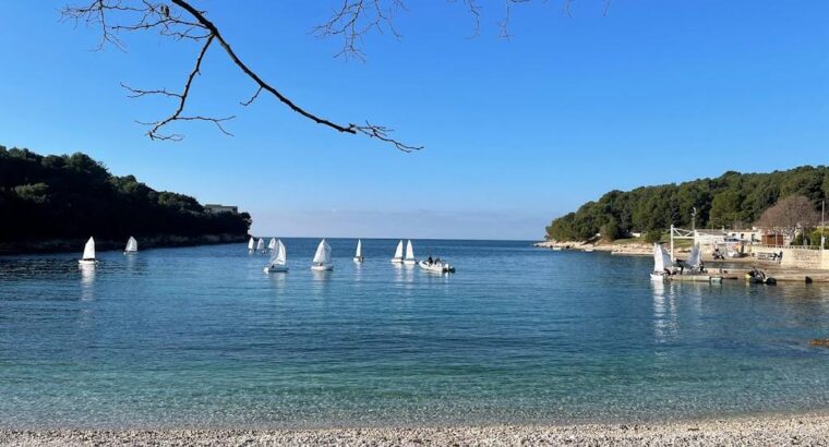 Plaža Valsaline, Pula