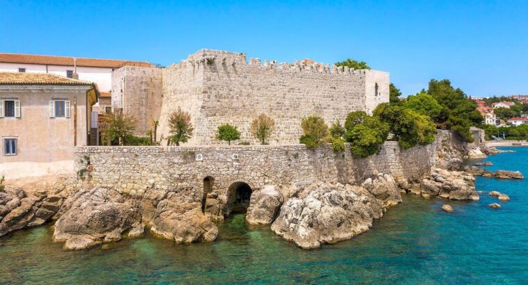 Frankopanski kaštel, grad Krk