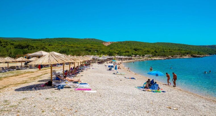 Plaža Medane (Gramagul), Punat