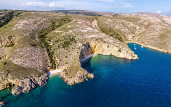 Zlatna plaža, otok Krk